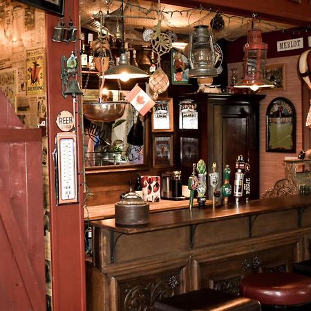 チリワック The Hazelhouse Bed & Breakfast エクステリア 写真